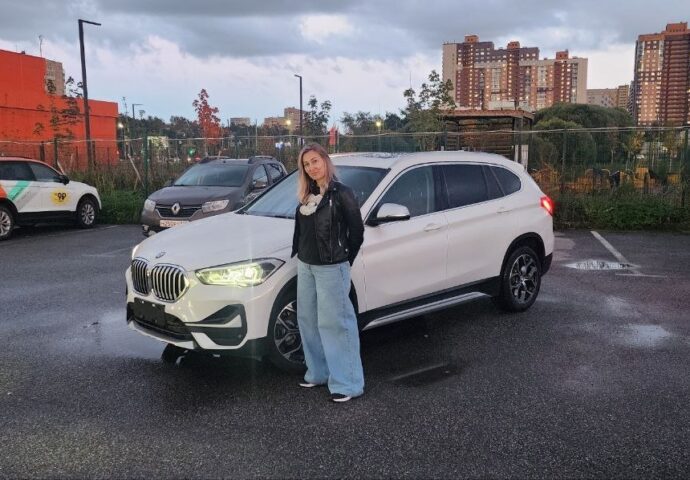 BMW X1 11.09.2026 фото 1