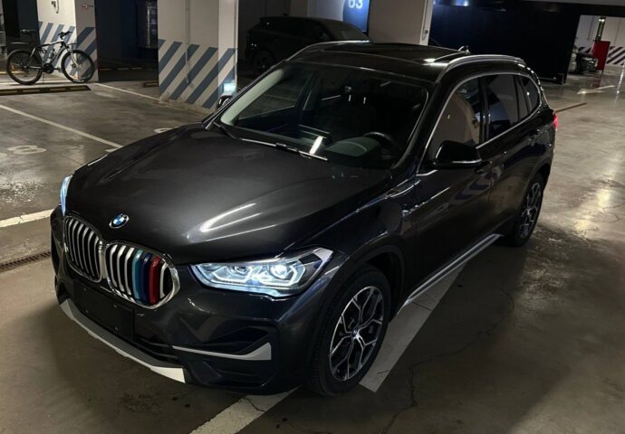 BMW X1 29.08.2026 фото 2