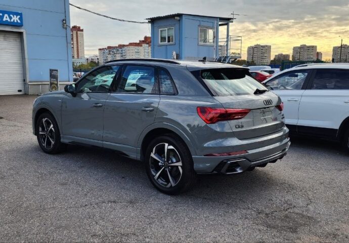 Audi Q3 21.09.2026 фото 4