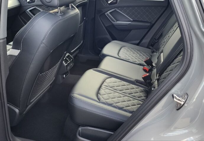 Audi Q3 21.09.2026 фото 7