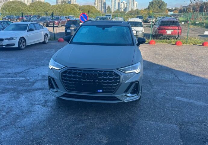 Audi Q3 28.09.2026 фото 2